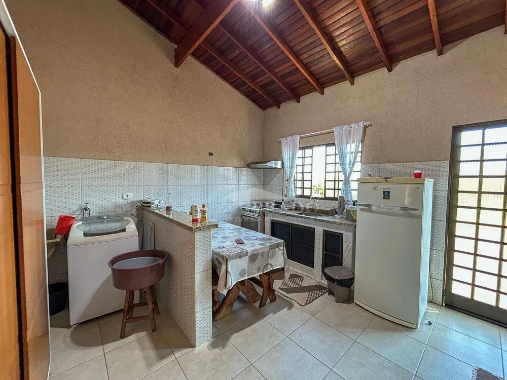 Chácara, 3 quartos, 10000 m² - Foto 1