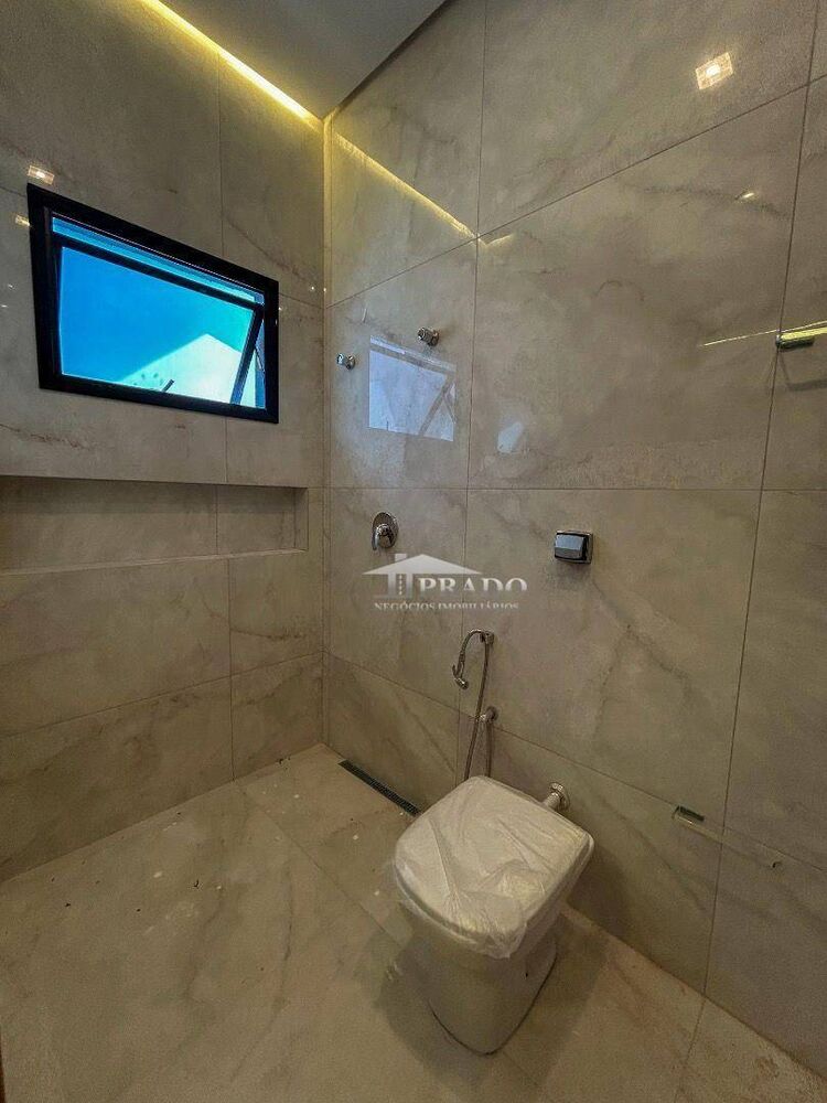 Sobrado, 3 quartos, 232 m² - Foto 3