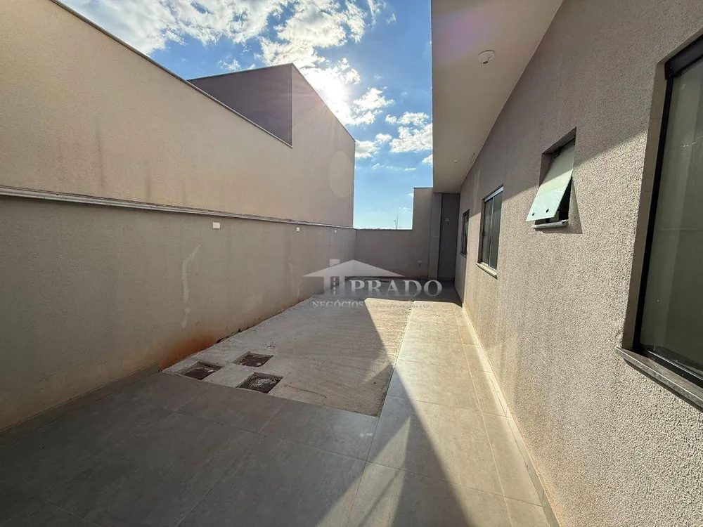 Casa, 3 quartos, 110 m² - Foto 1