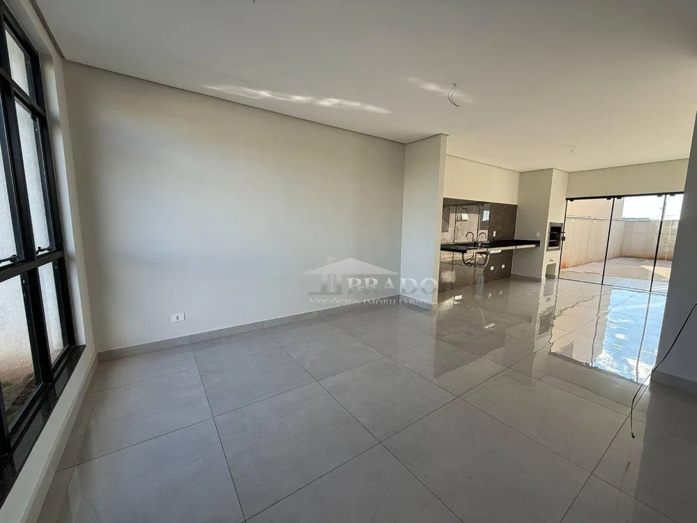 Casa, 3 quartos, 110 m² - Foto 2