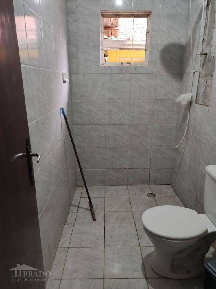 Casa à venda com 4 quartos, 170m² - Foto 11