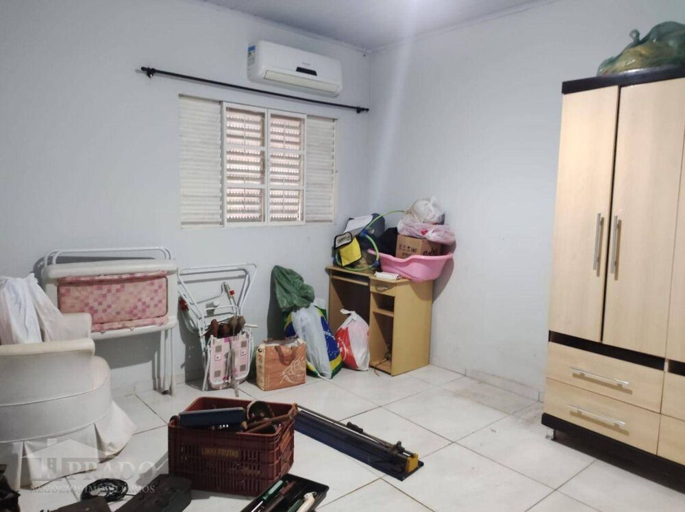 Casa à venda com 4 quartos, 170m² - Foto 12