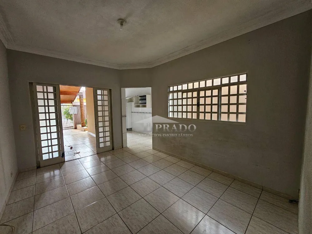 Casa, 2 quartos, 105 m² - Foto 1