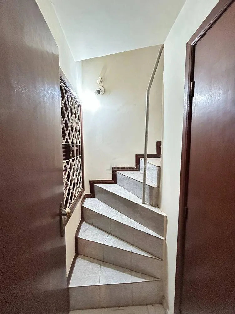 Sobrado, 6 quartos, 268 m² - Foto 5