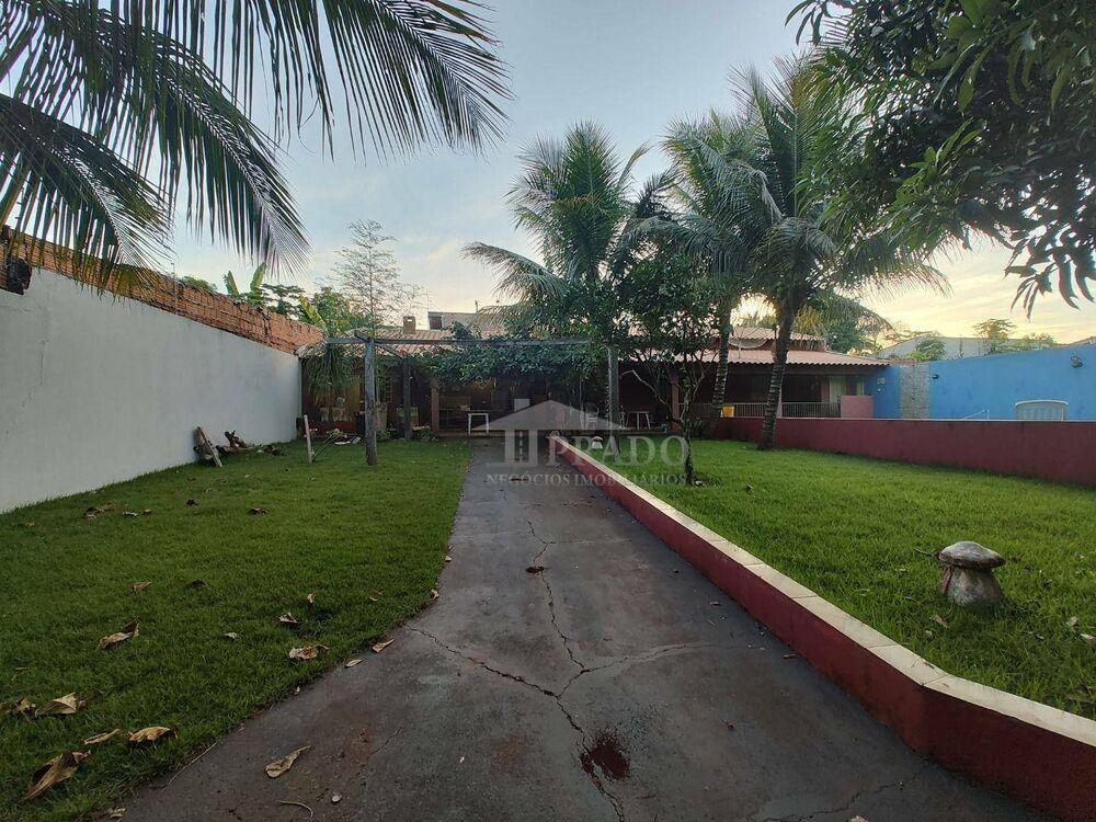 Chácara à venda com 2 quartos, 160m² - Foto 1