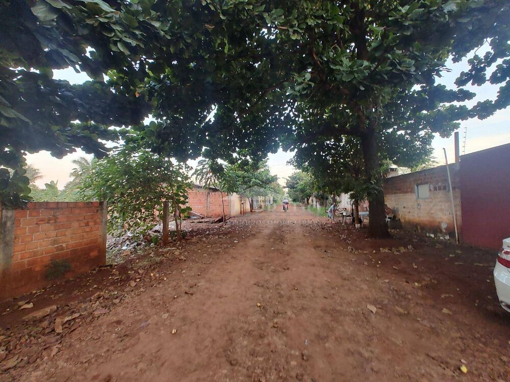 Chácara à venda com 2 quartos, 160m² - Foto 12