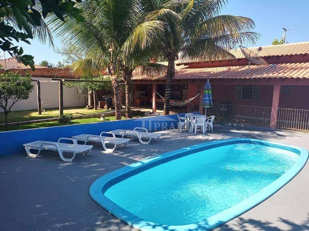 Chácara à venda com 2 quartos, 160m² - Foto 9