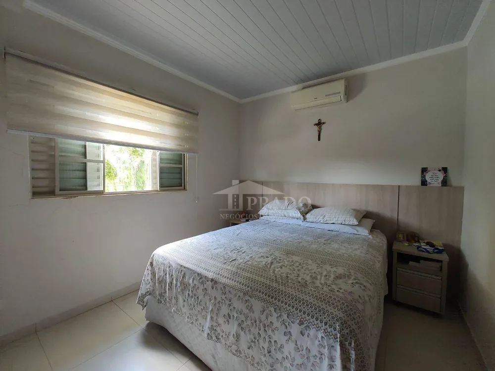 Casa, 4 quartos, 220 m² - Foto 9