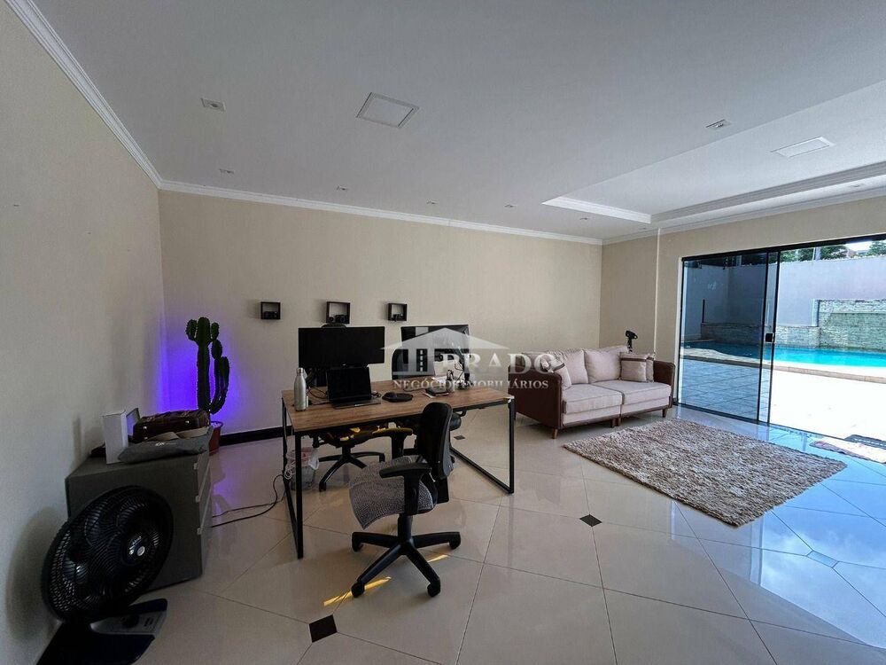 Sobrado, 4 quartos, 280 m² - Foto 2