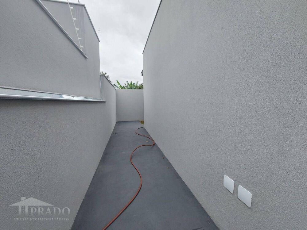 Casa, 3 quartos, 89 m² - Foto 2