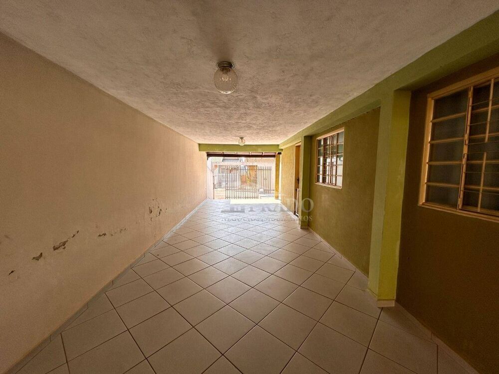 Casa, 3 quartos, 200 m² - Foto 1