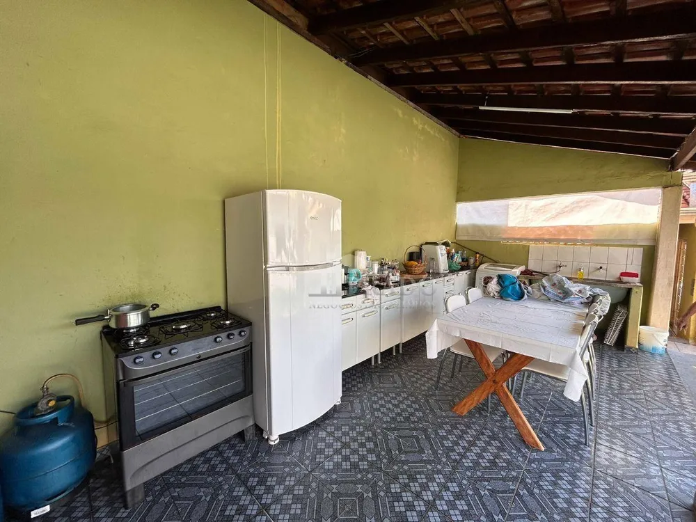 Casa, 3 quartos, 200 m² - Foto 17