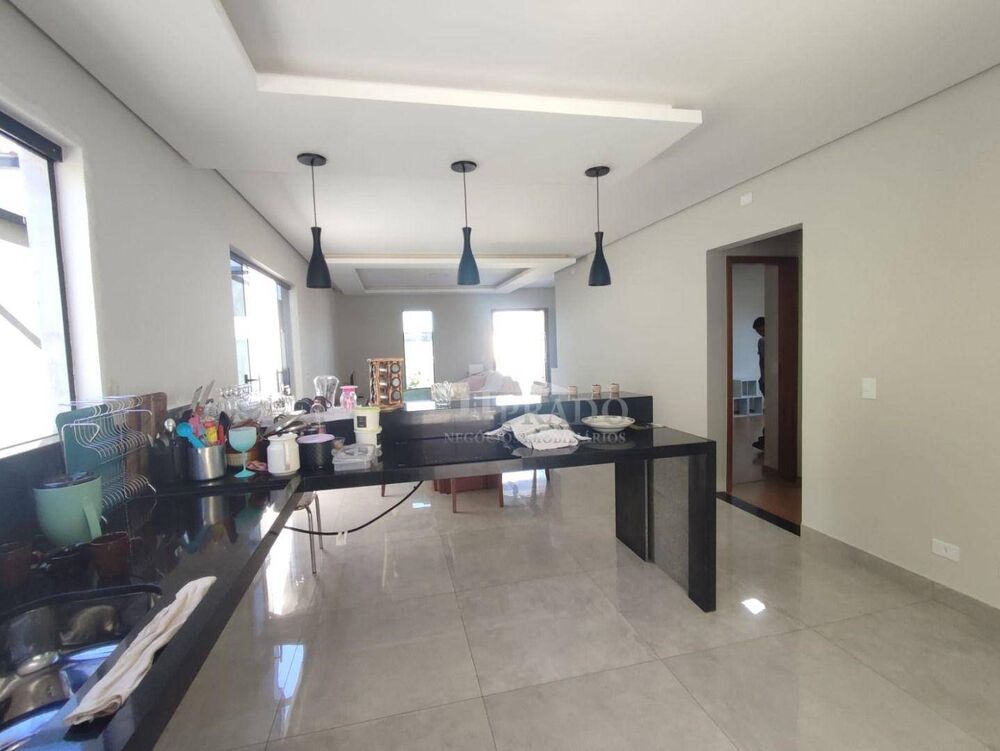 Casa, 3 quartos, 159 m² - Foto 4