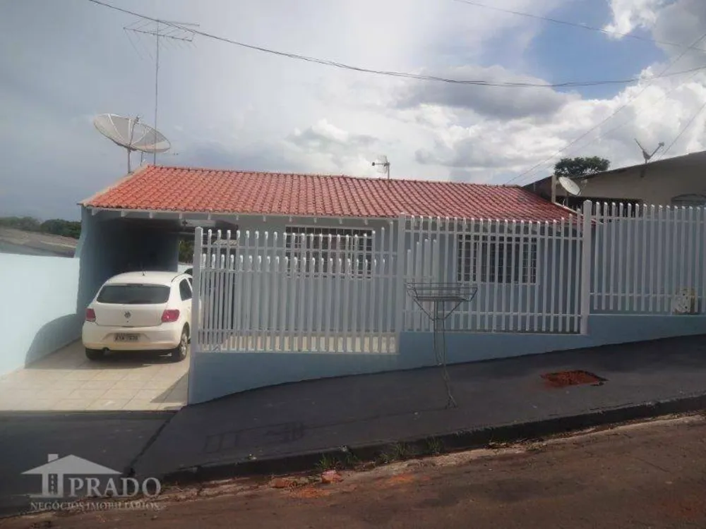 Casa, 3 quartos, 121 m² - Foto 1