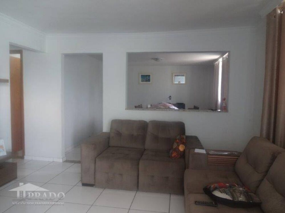 Casa, 3 quartos, 121 m² - Foto 1