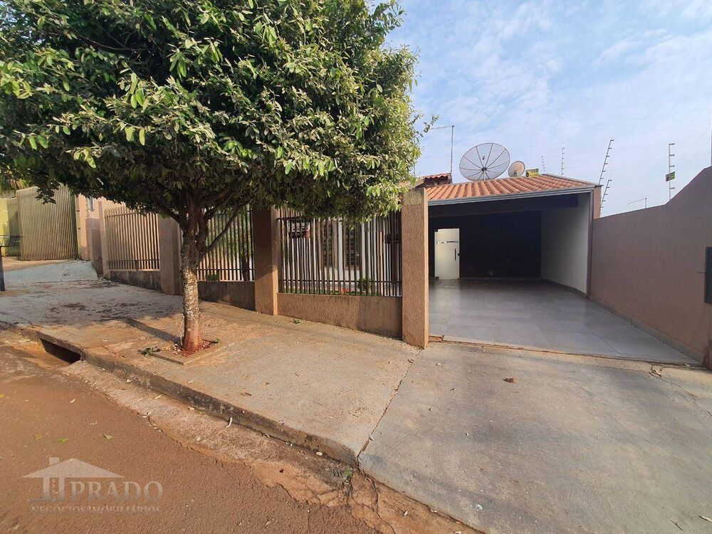 Casa à venda com 3 quartos, 155m² - Foto 1