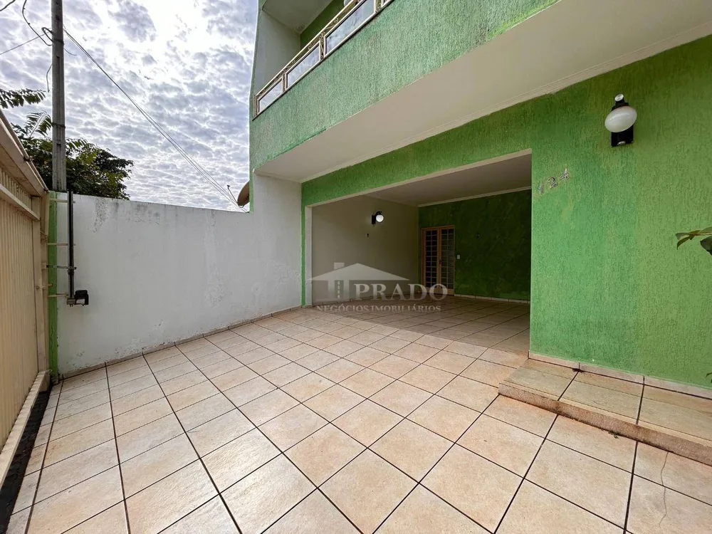 Sobrado, 3 quartos, 250 m² - Foto 2