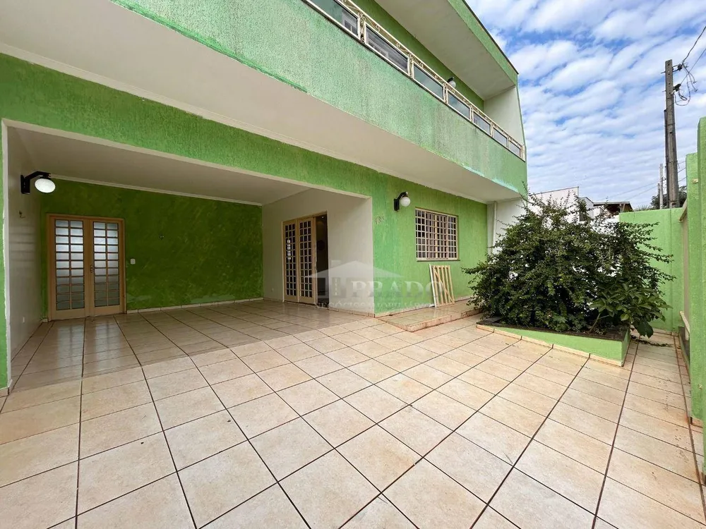 Sobrado, 3 quartos, 250 m² - Foto 1