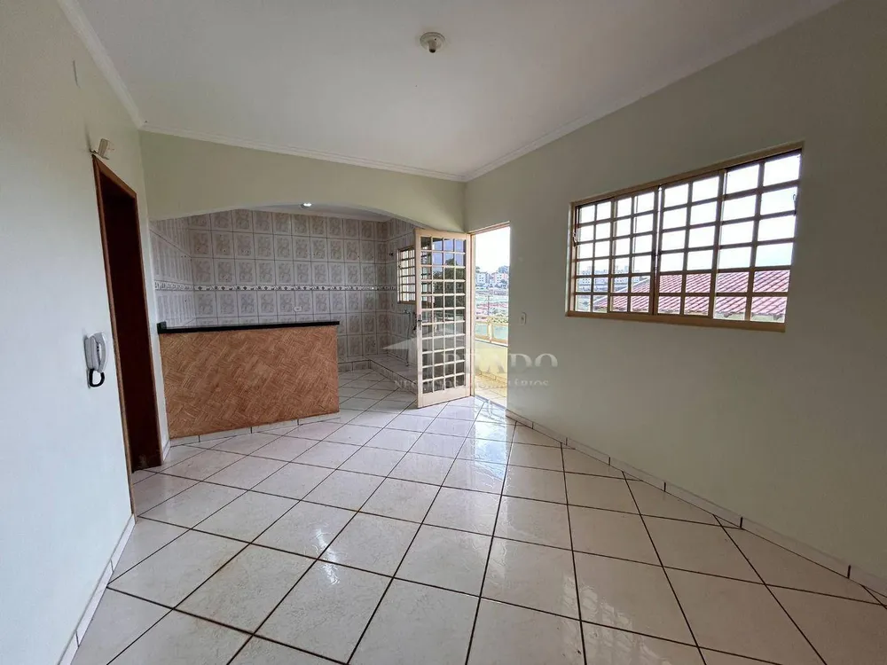Sobrado, 3 quartos, 250 m² - Foto 4