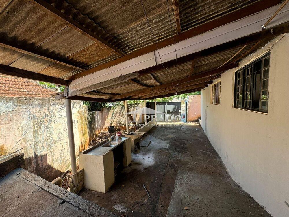 Casa à venda com 4 quartos, 200m² - Foto 1