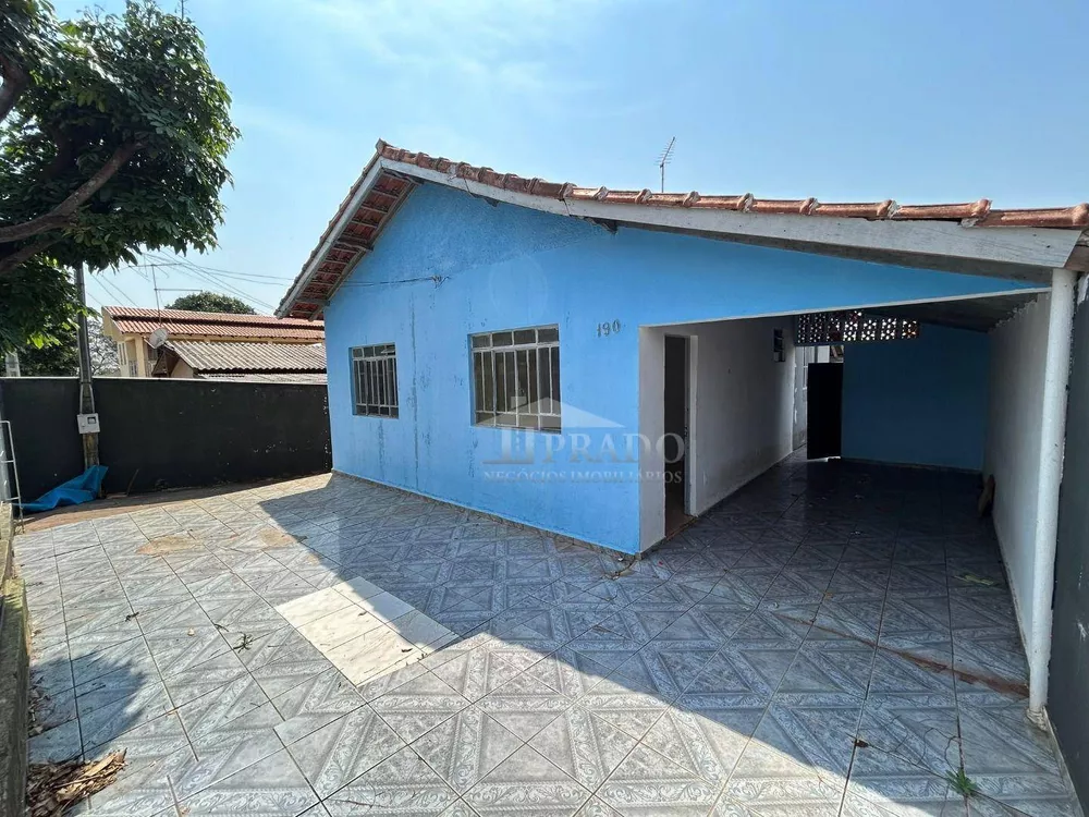 Casa para alugar com 3 quartos, 88m² - Foto 1