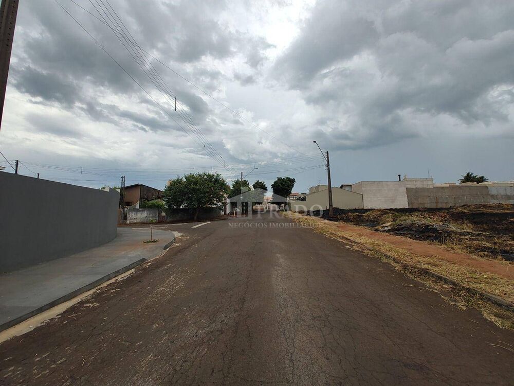 Casa à venda com 2 quartos, 74m² - Foto 12