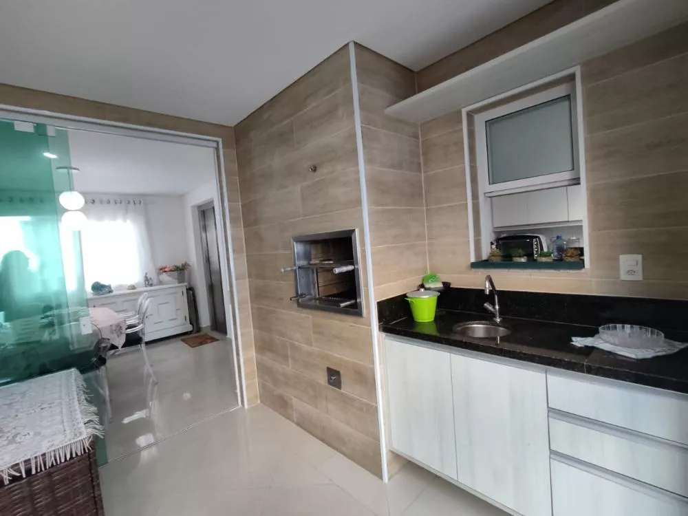 Apartamento à venda com 3 quartos, 97m² - Foto 1