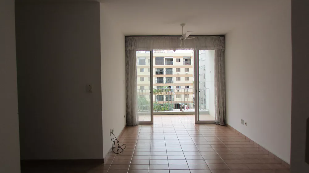 Apartamento à venda com 3 quartos, 90m² - Foto 3