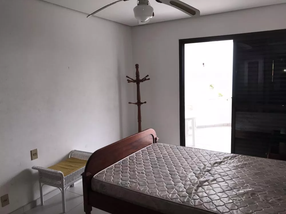 Apartamento à venda com 4 quartos, 175m² - Foto 2