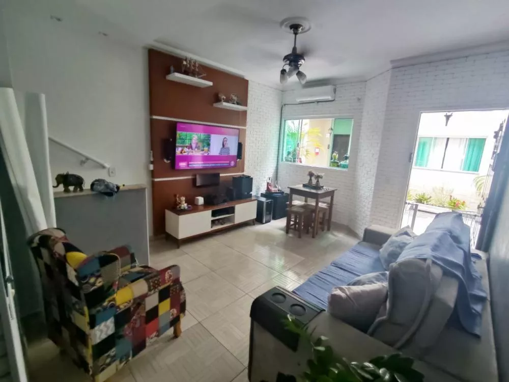 Casa de Condomínio à venda com 2 quartos, 73m² - Foto 1