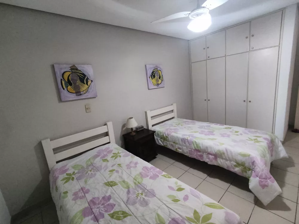 Apartamento à venda com 3 quartos, 217m² - Foto 7