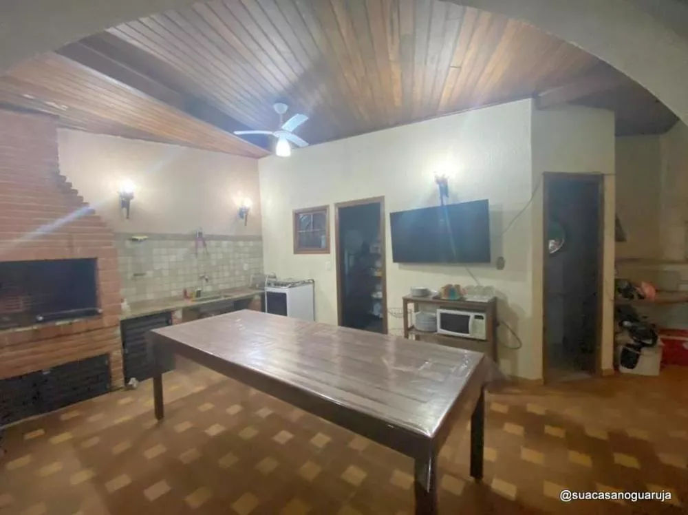 Casa de Condomínio à venda com 4 quartos, 450m² - Foto 2