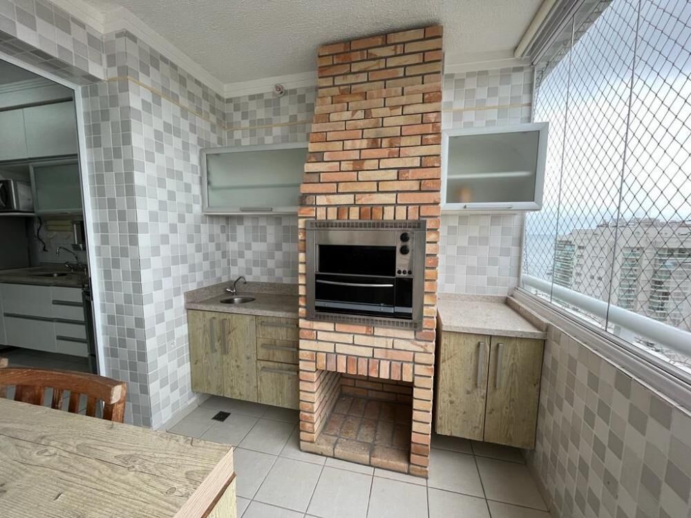 Apartamento à venda com 3 quartos, 116m² - Foto 4