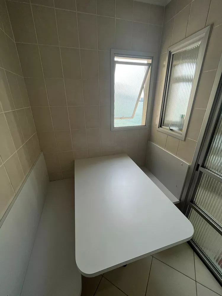 Apartamento à venda com 2 quartos, 97m² - Foto 4