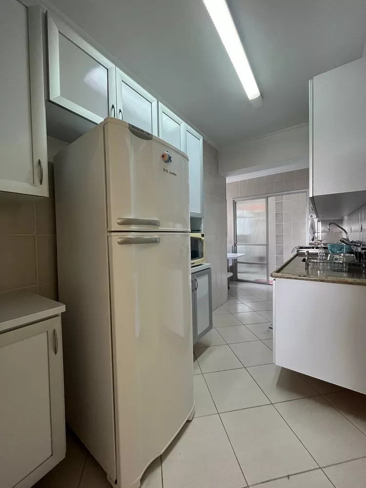 Apartamento à venda com 2 quartos, 97m² - Foto 2