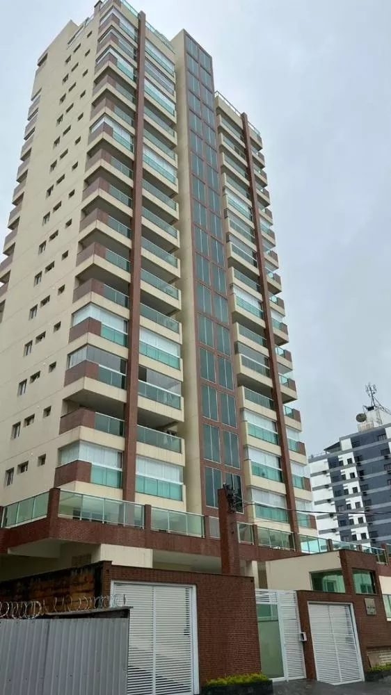 Apartamento à venda com 3 quartos, 118m² - Foto 1