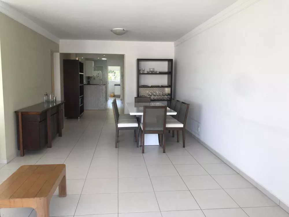 Apartamento à venda com 2 quartos, 125m² - Foto 4