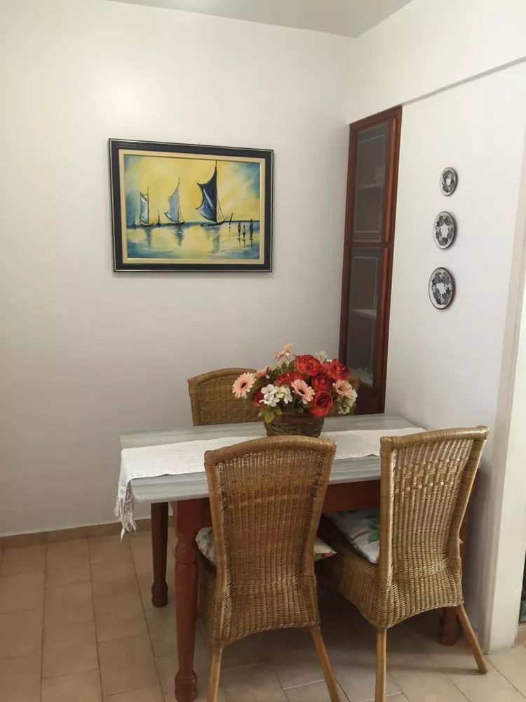 Apartamento à venda com 2 quartos, 65m² - Foto 3