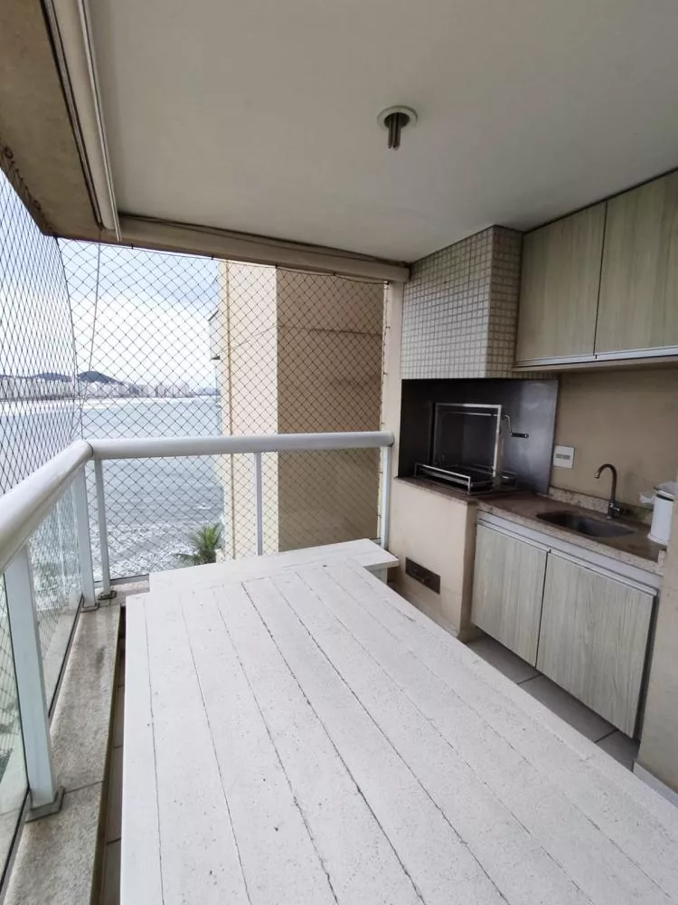 Apartamento para alugar com 3 quartos, 110m² - Foto 2