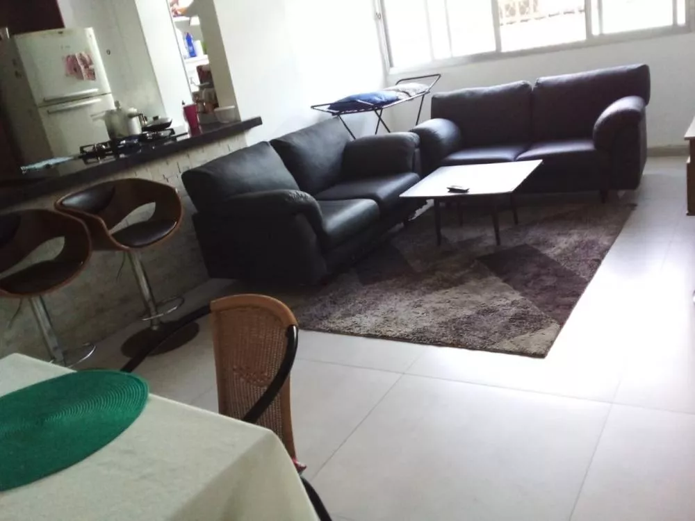 Apartamento à venda com 2 quartos, 60m² - Foto 1