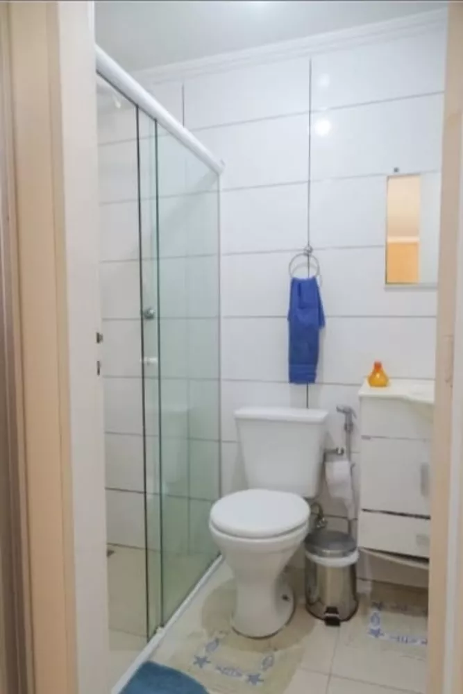 Apartamento à venda com 2 quartos, 61m² - Foto 2