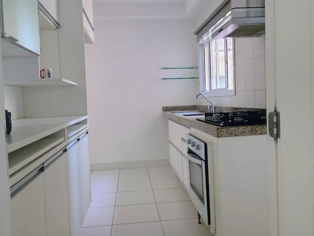 Apartamento à venda com 3 quartos, 134m² - Foto 4