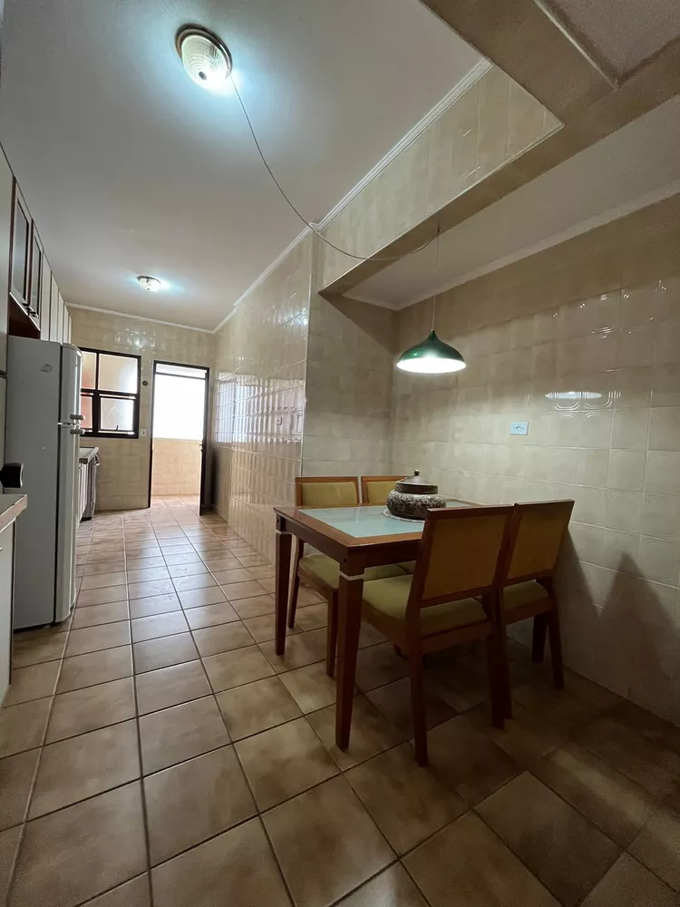 Apartamento para alugar com 3 quartos, 108m² - Foto 2