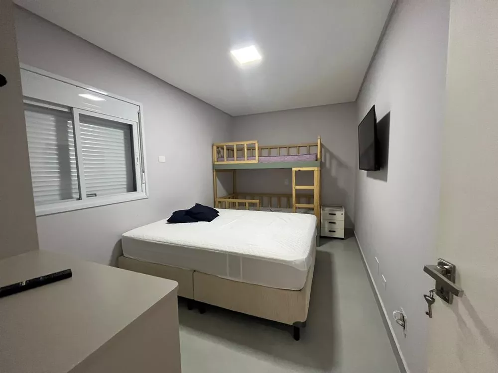 Cobertura à venda e aluguel com 3 quartos, 200m² - Foto 3