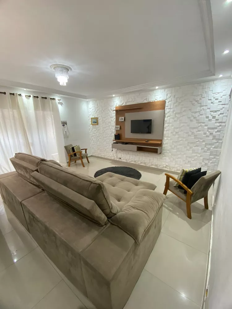 Casa à venda com 2 quartos, 85m² - Foto 1