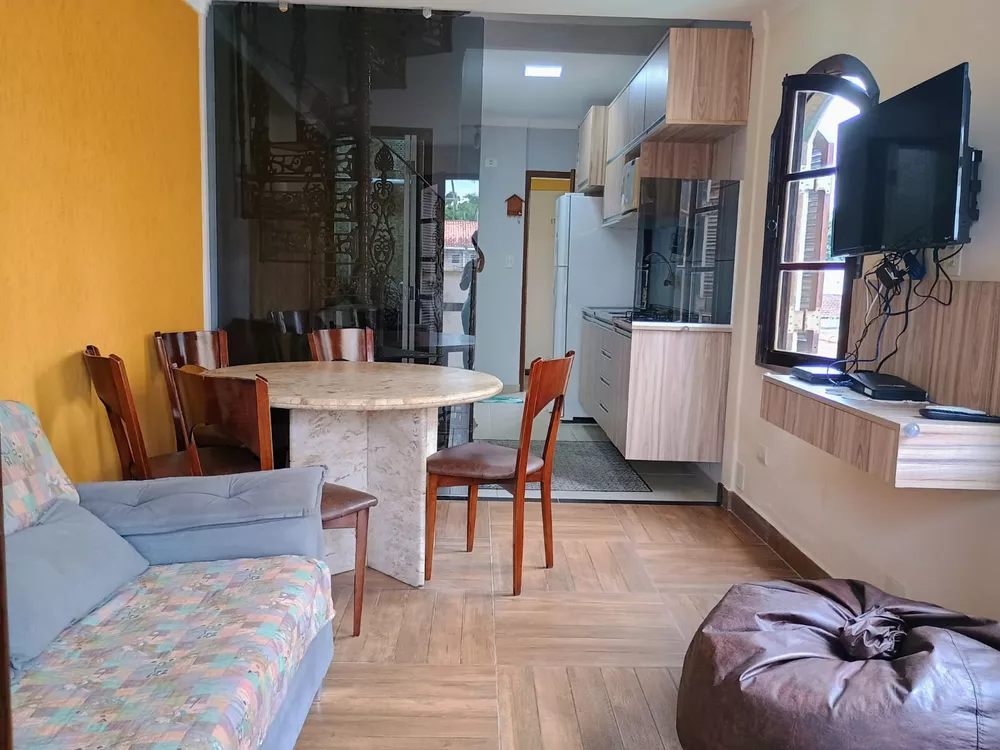 Apartamento à venda com 2 quartos, 60m² - Foto 1