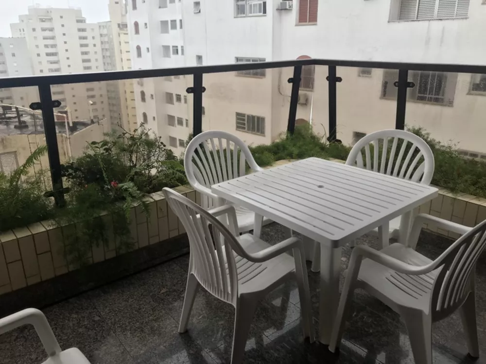 Apartamento à venda com 3 quartos, 136m² - Foto 1