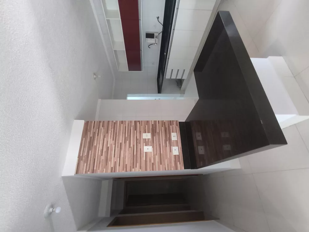 Apartamento à venda com 3 quartos, 179m² - Foto 1