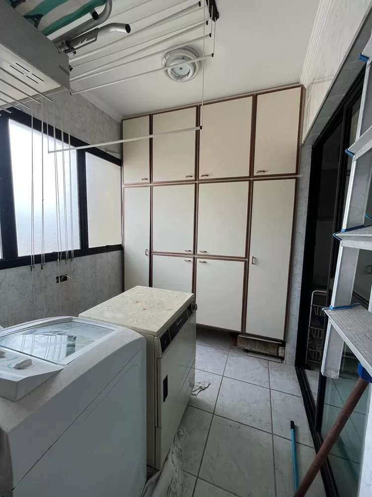 Apartamento à venda com 2 quartos, 100m² - Foto 1