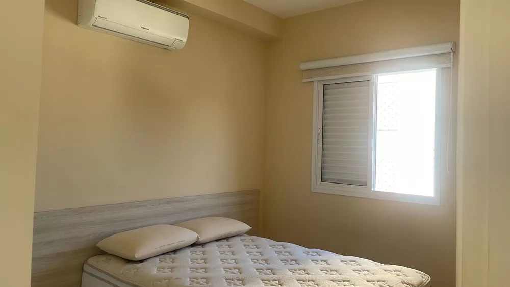 Apartamento à venda com 2 quartos, 67m² - Foto 2